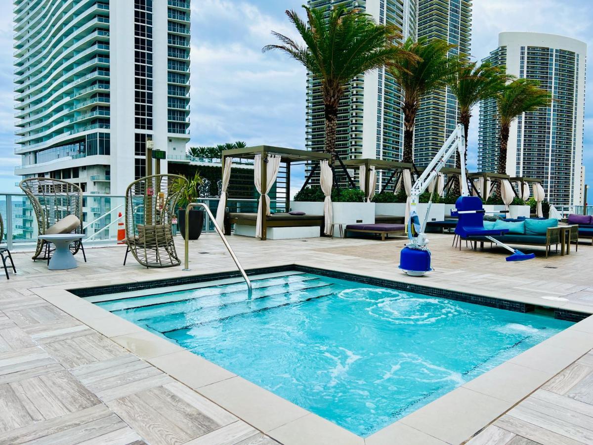 Hyde House - Luxury Waterfront 2Br 2Ba Apartment Suite With Direct Ocean View, Roof Top Pool, Resort Amenities Холивуд Екстериор снимка